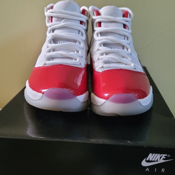 Nike Air Jordan 11 Retro High Cherry 2022 CT8012-116 - Picture 1 of 8